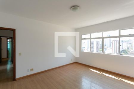 Sala de apartamento para alugar com 2 quartos, 67m² em Santa Efigênia, Belo Horizonte