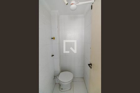 Apartamento para alugar com 100m², 2 quartos e 1 vaga Apartamento para alugar com 100m², 2 quartos e 1 vagaBanheiro de Serviço