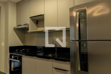 Sala/Cozinha de apartamento à venda com 1 quarto, 52m² em Cerqueira César, São Paulo