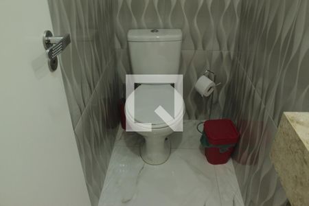 Casa à venda com 133m², 3 quartos e 2 vagasLavabo