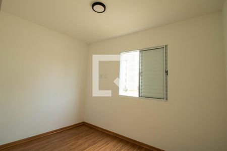 Quarto 2 de apartamento para alugar com 3 quartos, 62m² em Bairro do Maranhao, Cotia