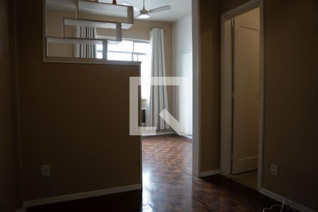 Sala de apartamento para alugar com 1 quarto, 35m² em Botafogo, Rio de Janeiro