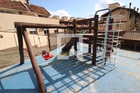 Casa de condomínio à venda com 211m², 3 quartos e 2 vagas Casa de condomínio à venda com 211m², 3 quartos e 2 vagasÁrea Comum - Playground