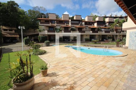 Casa de condomínio à venda com 211m², 3 quartos e 2 vagas Casa de condomínio à venda com 211m², 3 quartos e 2 vagasÁrea comum - Piscina