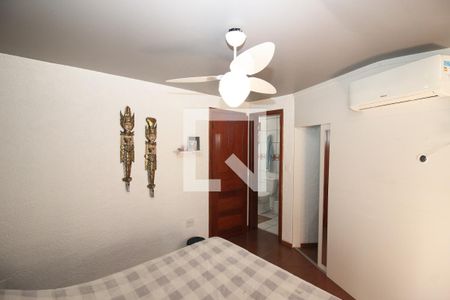 Casa de condomínio à venda com 211m², 3 quartos e 2 vagas Casa de condomínio à venda com 211m², 3 quartos e 2 vagasSuíte 1