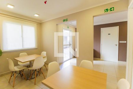 Apartamento para alugar com 45m², 2 quartos e sem vagaÁrea comum - Salão de festas