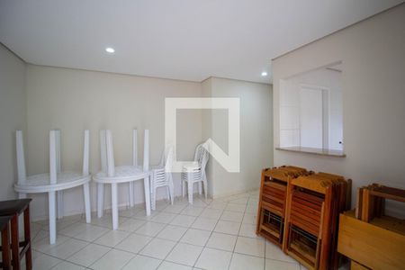Apartamento para alugar com 50m², 2 quartos e 1 vaga Apartamento para alugar com 50m², 2 quartos e 1 vagaÁrea comum - Salão de festas
