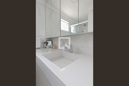 Apartamento à venda com 93m², 3 quartos e 2 vagasBanheiro da Suíte