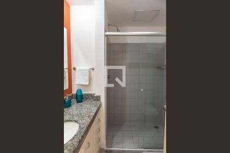 Studio à venda com 30m², 1 quarto e 1 vaga Studio à venda com 30m², 1 quarto e 1 vagaBanheiro