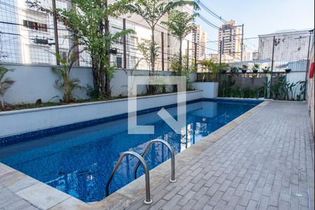 Studio à venda com 30m², 1 quarto e 1 vaga Studio à venda com 30m², 1 quarto e 1 vagaPiscina