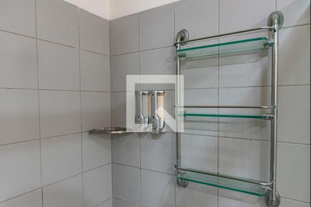 Studio à venda com 30m², 1 quarto e 1 vaga Studio à venda com 30m², 1 quarto e 1 vagaBanheiro
