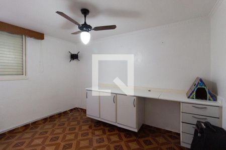 Quarto 2 de apartamento para alugar com 2 quartos, 64m² em Conjunto Habitacional A. E. Carvalho, São Paulo