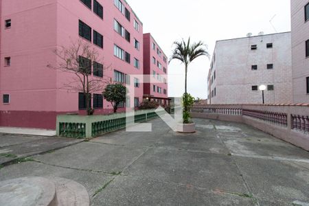 Apartamento para alugar com 64m², 2 quartos e sem vagaÁrea comum