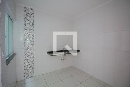 Cozinha de casa de condomínio para alugar com 2 quartos, 82m² em Itaquera, São Paulo