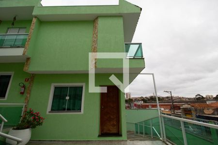 Fachada de casa de condomínio para alugar com 2 quartos, 82m² em Itaquera, São Paulo