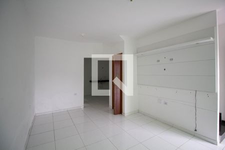 Sala de casa de condomínio para alugar com 2 quartos, 82m² em Itaquera, São Paulo