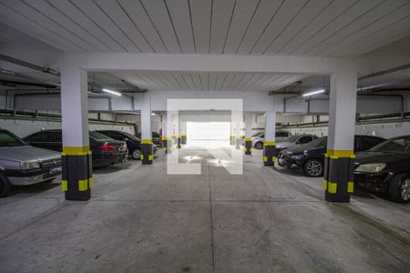 Garagem de casa de condomínio para alugar com 2 quartos, 82m² em Itaquera, São Paulo