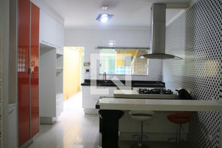 Casa à venda com 150m², 3 quartos e 2 vagasCozinha