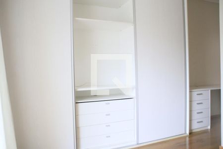 Casa à venda com 150m², 3 quartos e 2 vagasSuíte 1