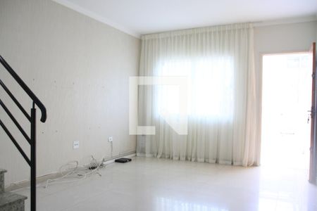 Sala de casa à venda com 3 quartos, 150m² em Vila Jacuí, São Paulo