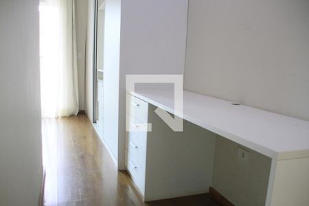 Casa à venda com 150m², 3 quartos e 2 vagasSuite 1