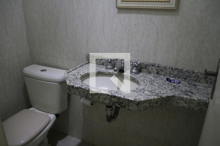 Banheiro Corredor de casa à venda com 3 quartos, 150m² em Vila Jacuí, São Paulo