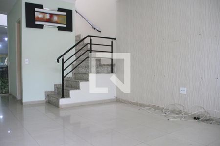 Sala de casa à venda com 3 quartos, 150m² em Vila Jacuí, São Paulo