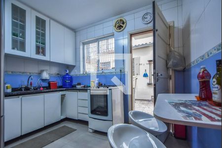 Casa à venda com 90m², 2 quartos e 2 vagasCozinha