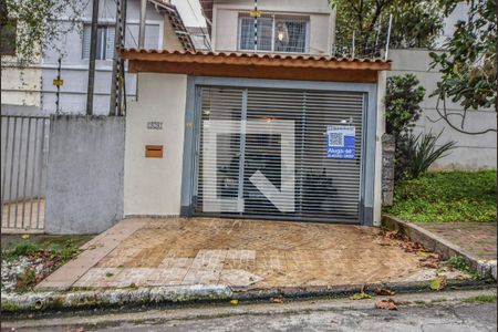 Casa à venda com 90m², 2 quartos e 2 vagasCasa