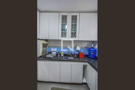 Casa à venda com 90m², 2 quartos e 2 vagasCozinha