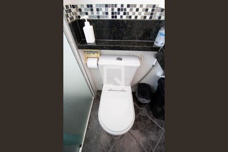 Apartamento à venda com 50m², 2 quartos e 1 vaga Apartamento à venda com 50m², 2 quartos e 1 vagaBanheiro