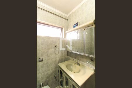 Casa à venda com 430m², 5 quartos e 5 vagasBanheiro do Quarto 3