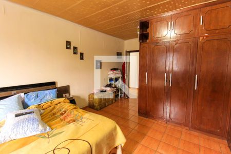 Casa à venda com 430m², 5 quartos e 5 vagasQuarto 3