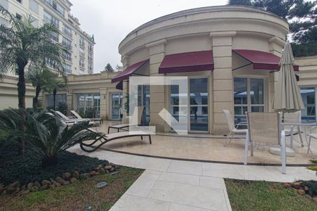 Apartamento para alugar com 172m², 3 quartos e 3 vagasÁrea comum - Piscina