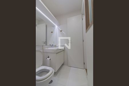 Apartamento para alugar com 172m², 3 quartos e 3 vagasBanheiro do Quarto 1