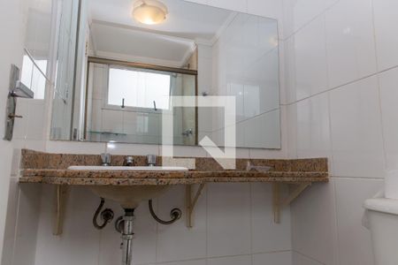 Apartamento para alugar com 72m², 3 quartos e 2 vagasBanheiro da Suíte