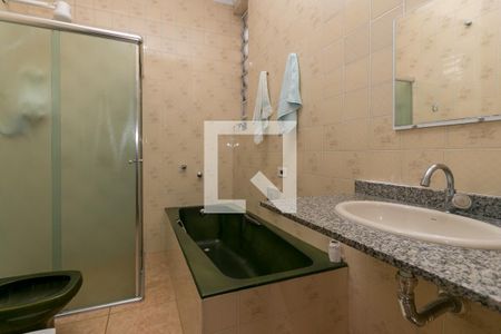 Casa à venda com 188m², 4 quartos e 3 vagasBanheiro