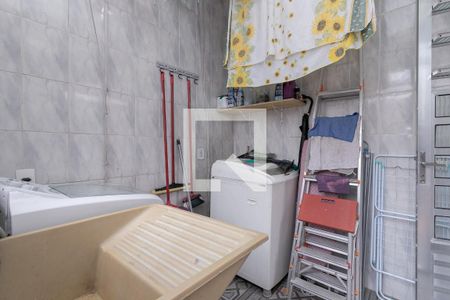 Casa à venda com 188m², 4 quartos e 3 vagasLavanderia