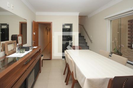 Casa à venda com 200m², 3 quartos e 4 vagasSala de Jantar