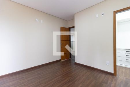 Suíte 1 de casa para alugar com 2 quartos, 127m² em Vila Santo Estéfano, São Paulo