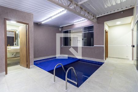 Casa para alugar com 160m², 3 quartos e 1 vagaÁrea da Piscina Aquecida