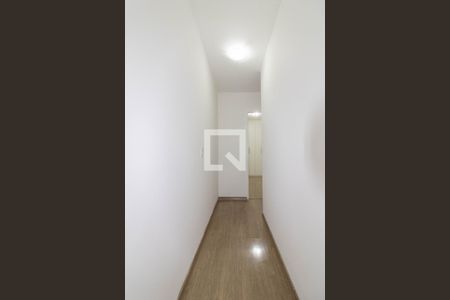 Apartamento à venda com 58m², 2 quartos e 1 vaga Apartamento à venda com 58m², 2 quartos e 1 vagaCorredor