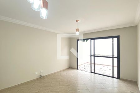 Sala de casa para alugar com 3 quartos, 120m² em Nova Aldeinha, Barueri