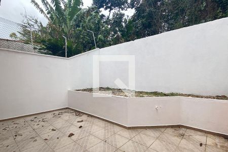 Quintal de casa para alugar com 3 quartos, 120m² em Nova Aldeinha, Barueri