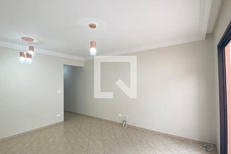 Sala de casa para alugar com 3 quartos, 120m² em Nova Aldeinha, Barueri