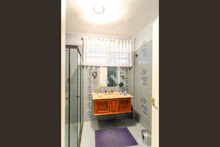 Apartamento para alugar com 119m², 2 quartos e sem vagaBanheiro