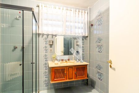 Apartamento para alugar com 119m², 2 quartos e sem vagaBanheiro