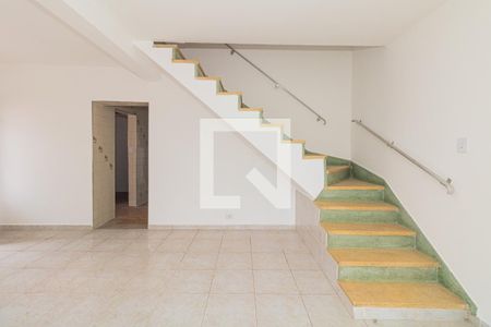 Sala de casa para alugar com 3 quartos, 150m² em Parque Vitória, São Paulo