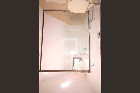 Apartamento à venda com 200m², 4 quartos e 3 vagasBanheiro da Suíte 1