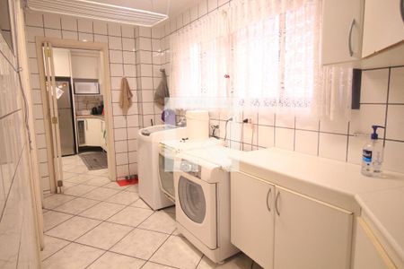 Apartamento à venda com 200m², 4 quartos e 3 vagasÁrea de Serviço
